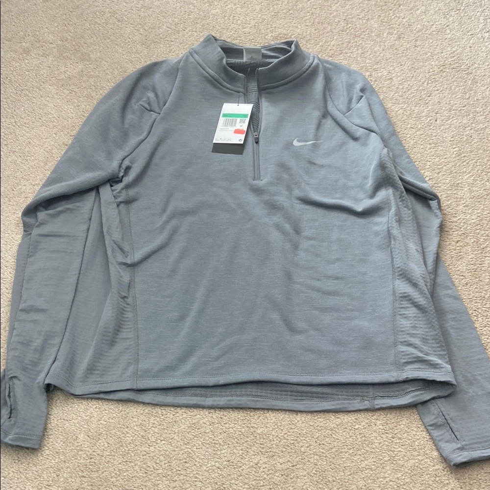 Nike 1/4 therma-fit top